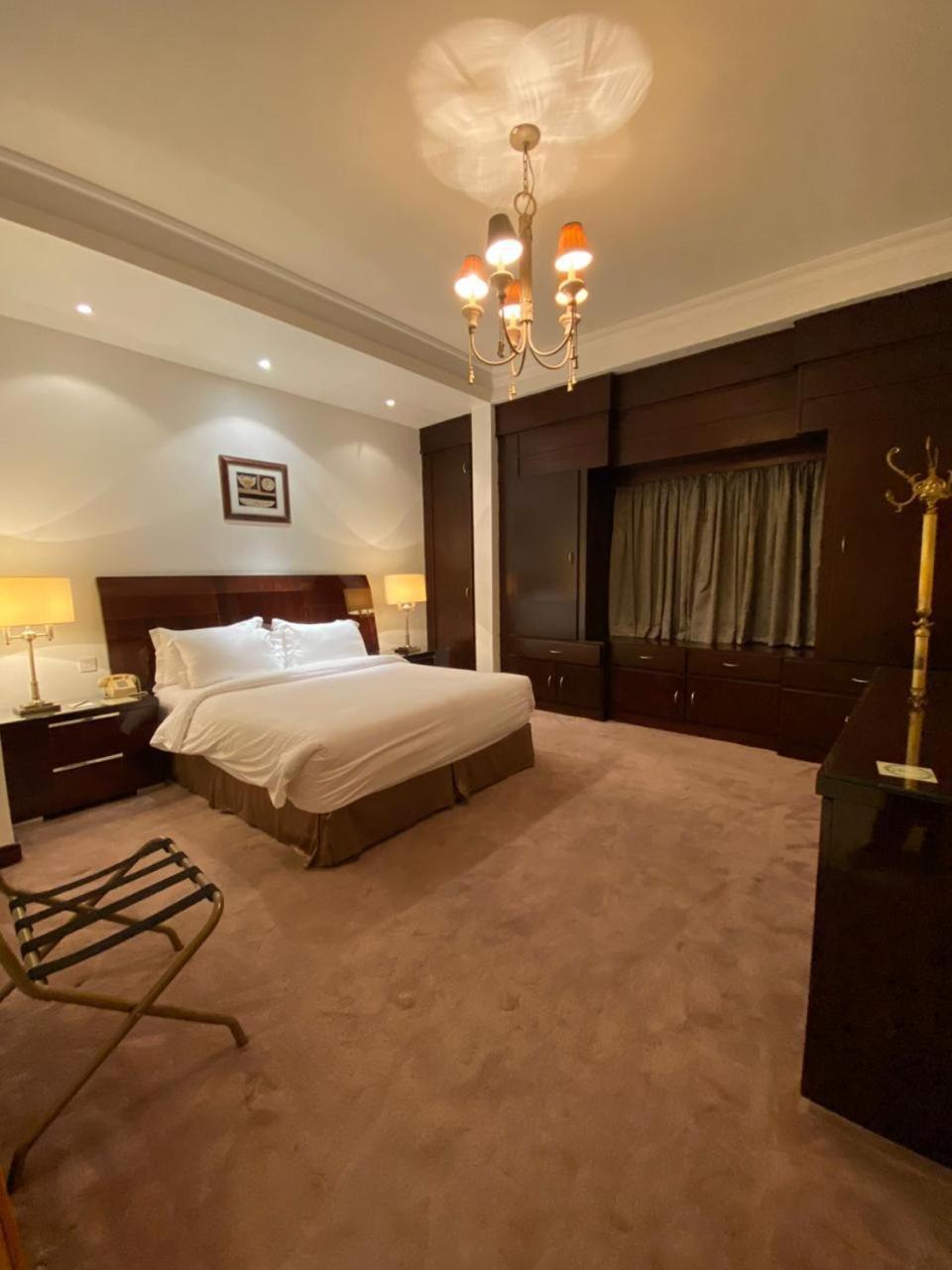 Al Gosaibi Hotel - Villa Al Khobar Luaran gambar