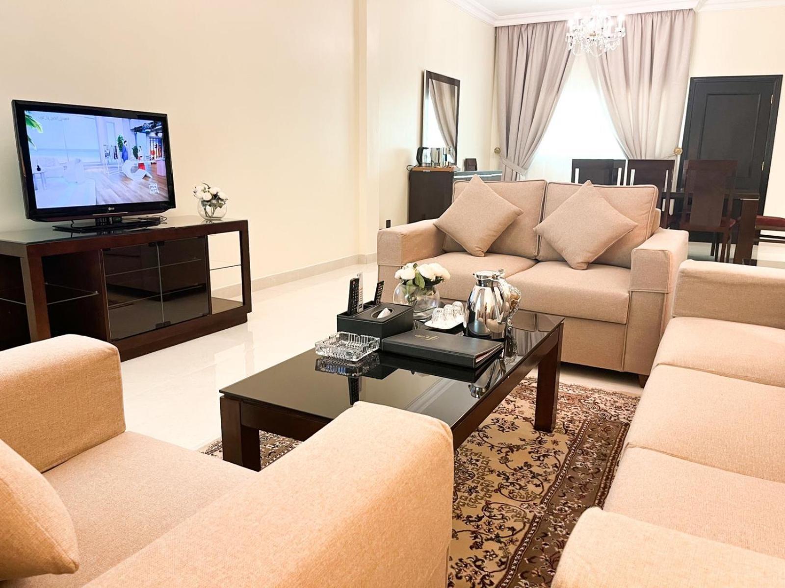 Al Gosaibi Hotel - Villa Al Khobar Luaran gambar