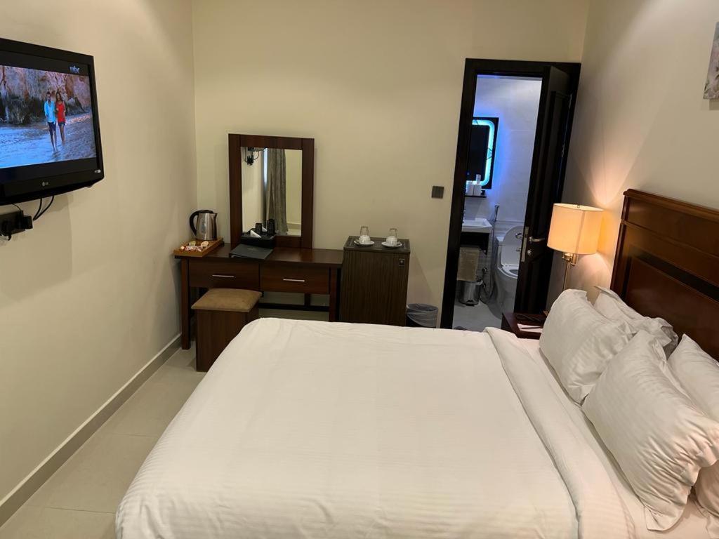 Al Gosaibi Hotel - Villa Al Khobar Luaran gambar